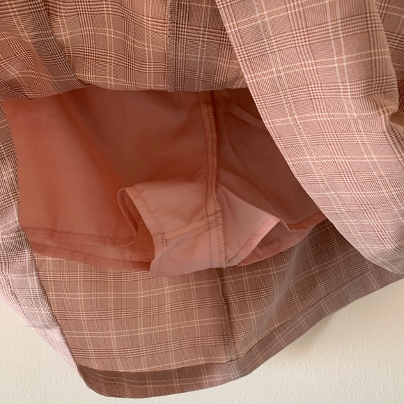 Asymmetrical Skirt lined with Shorts - Picture 4 of 5